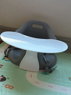 Gray Upseat-Style Infant Floor Seat with Safety Strap